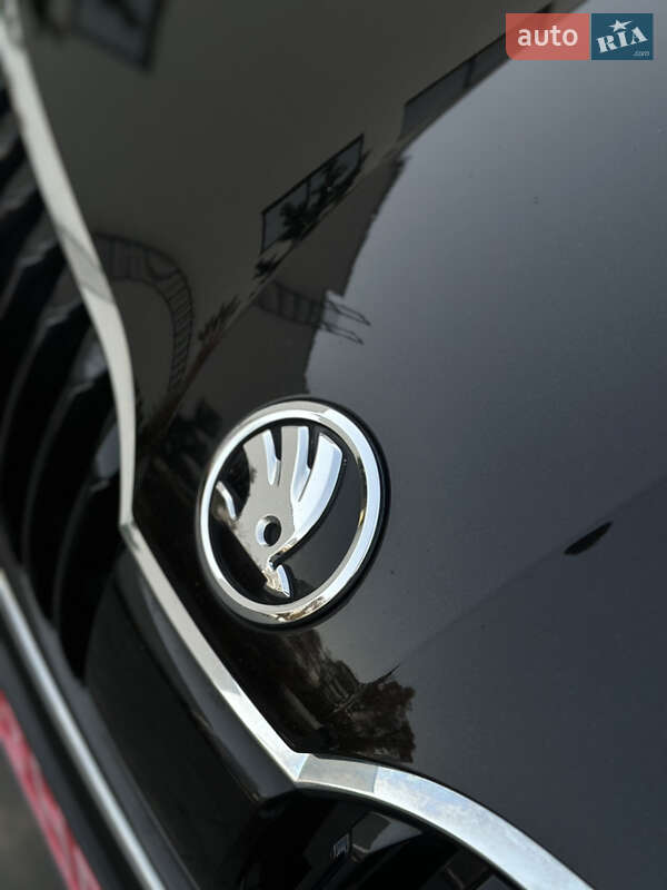 Универсал Skoda Octavia 2019 в Луцке