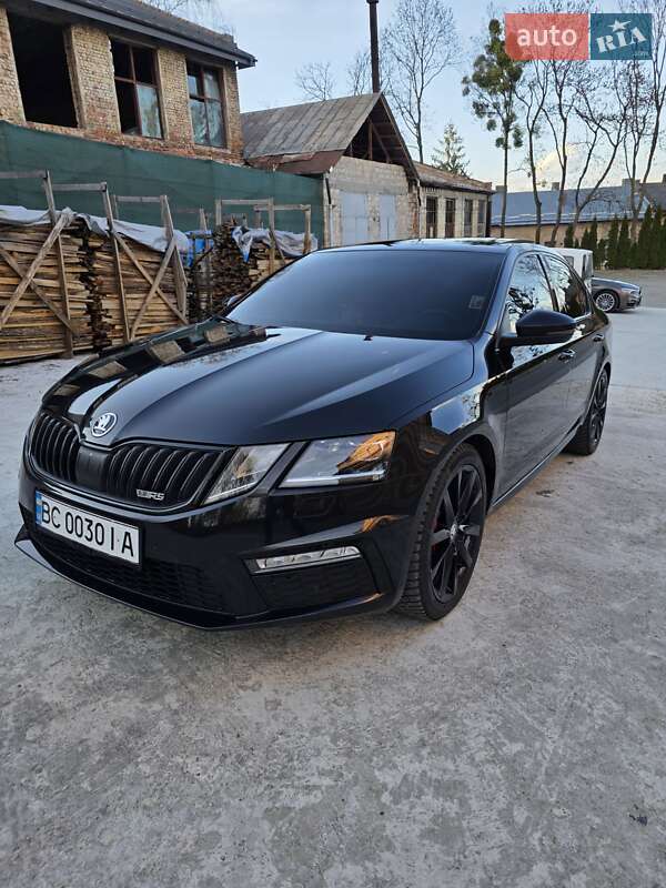 Лифтбек Skoda Octavia 2017 в Львове