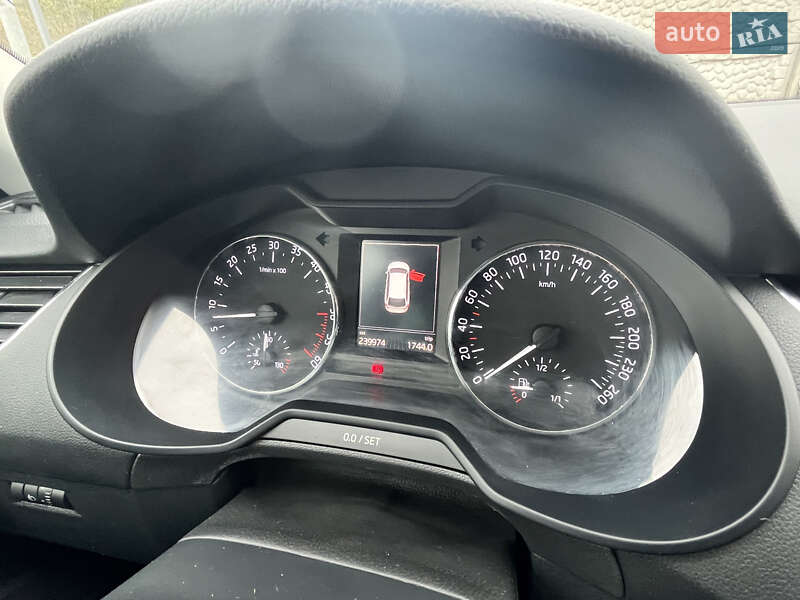 Универсал Skoda Octavia 2015 в Кривом Роге