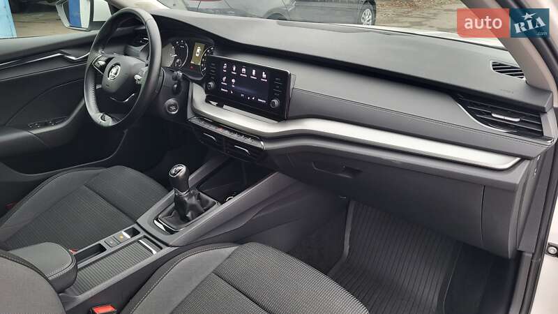 Ліфтбек Skoda Octavia 2021 в Києві