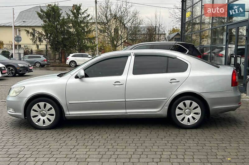 Лифтбек Skoda Octavia 2012 в Ивано-Франковске фото 4 Лифтбек Skoda Octavia 2012 в Ивано-Франковске