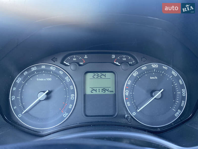 Универсал Skoda Octavia 2005 в Нововолынске фото 21 Универсал Skoda Octavia 2005 в Нововолынске