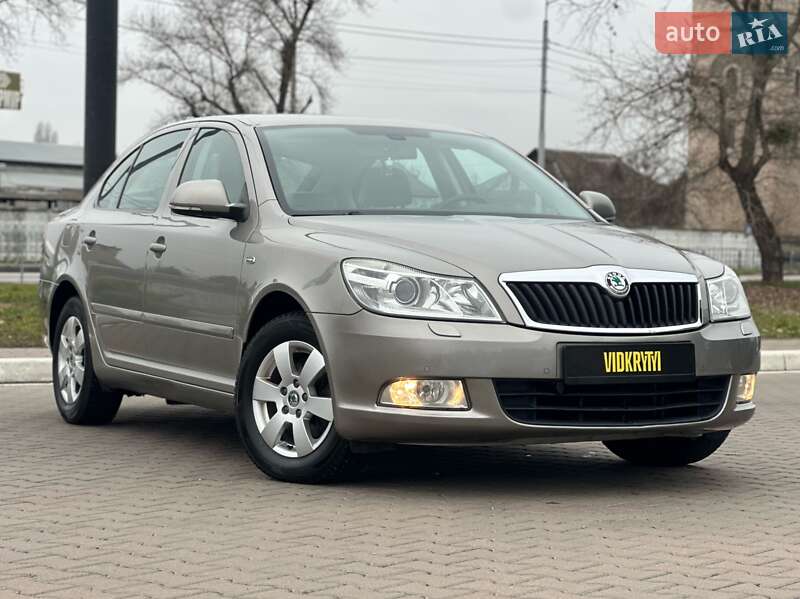 Лифтбек Skoda Octavia 2010 в Киеве фото 7 Лифтбек Skoda Octavia 2010 в Киеве