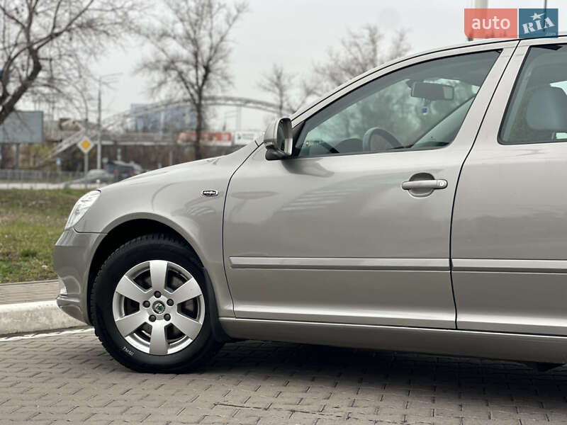 Лифтбек Skoda Octavia 2010 в Киеве фото 13 Лифтбек Skoda Octavia 2010 в Киеве