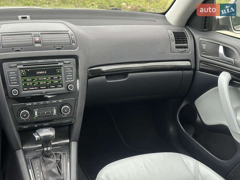 Лифтбек Skoda Octavia 2010 в Киеве фото 24 Лифтбек Skoda Octavia 2010 в Киеве