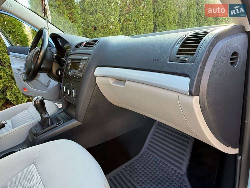 Универсал Skoda Octavia 2008 в Трускавце фото 46 Универсал Skoda Octavia 2008 в Трускавце