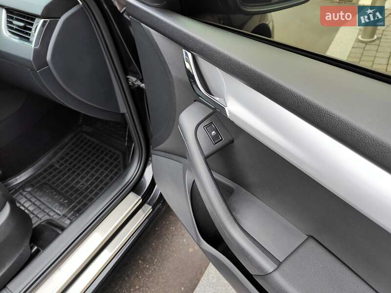 Лифтбек Skoda Octavia 2014 в Киеве