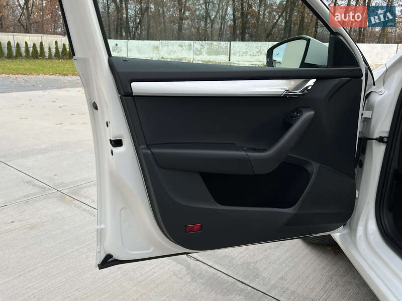 Универсал Skoda Octavia 2020 в Луцке