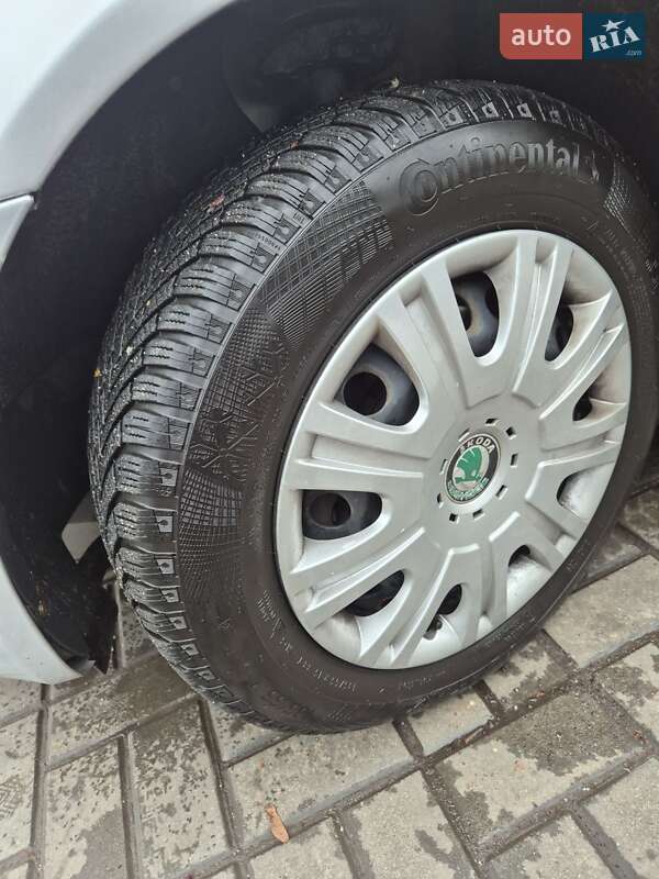 Универсал Skoda Octavia 2009 в Кропивницком фото 14 Универсал Skoda Octavia 2009 в Кропивницком