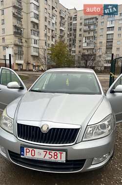 Лифтбек Skoda Octavia 2010 в Ивано-Франковске