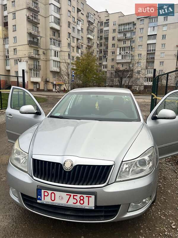 Ліфтбек Skoda Octavia 2010 в Івано-Франківську