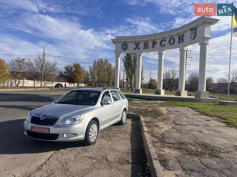 Универсал Skoda Octavia 2012 в Одессе фото 2 Универсал Skoda Octavia 2012 в Одессе