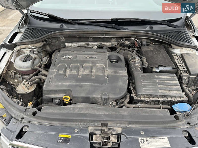 Универсал Skoda Octavia 2016 в Софиевской Борщаговке