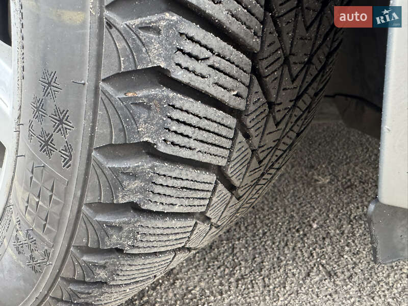 Универсал Skoda Octavia 2016 в Софиевской Борщаговке