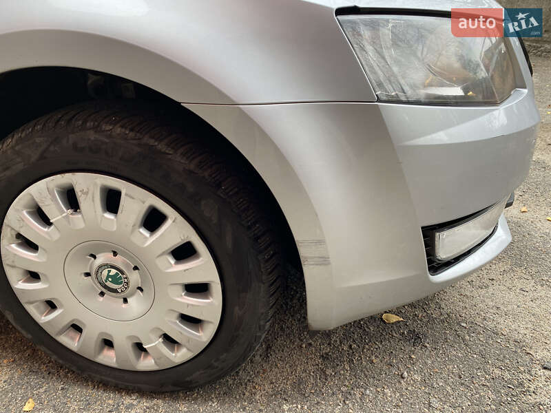 Лифтбек Skoda Octavia 2013 в Умани