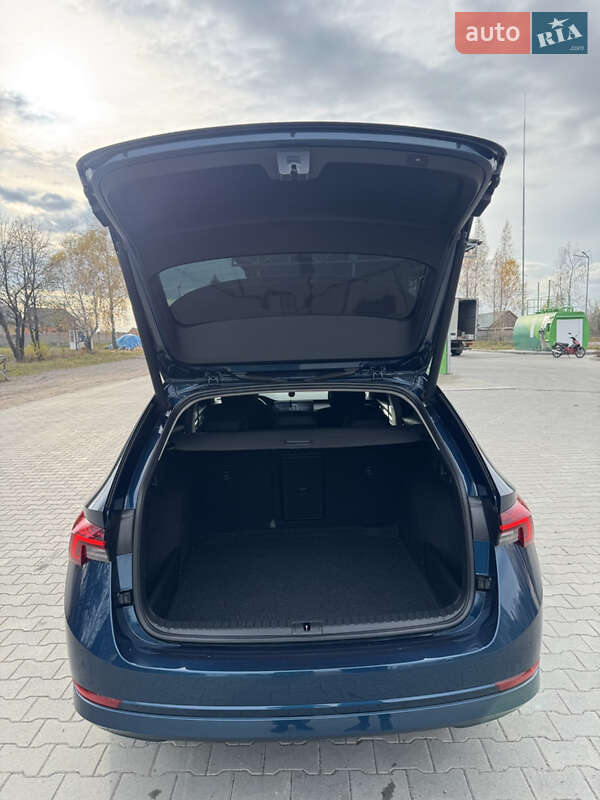 Универсал Skoda Octavia 2021 в Сарнах