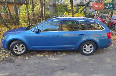 Універсал Skoda Octavia 2014 в Ужгороді