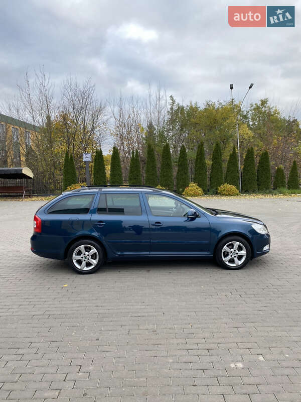 Универсал Skoda Octavia 2011 в Ровно