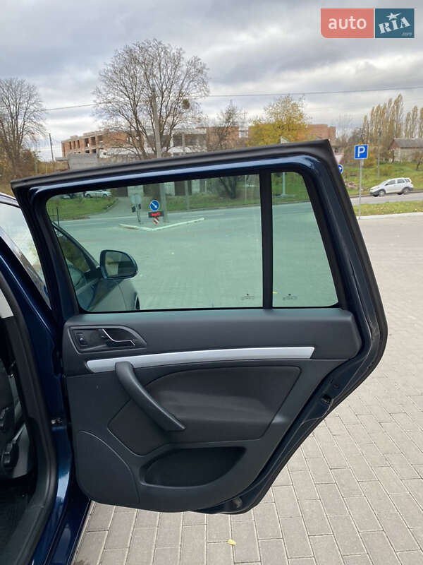 Универсал Skoda Octavia 2011 в Ровно