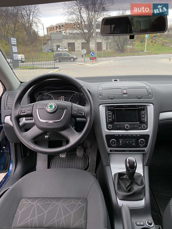 Универсал Skoda Octavia 2011 в Ровно