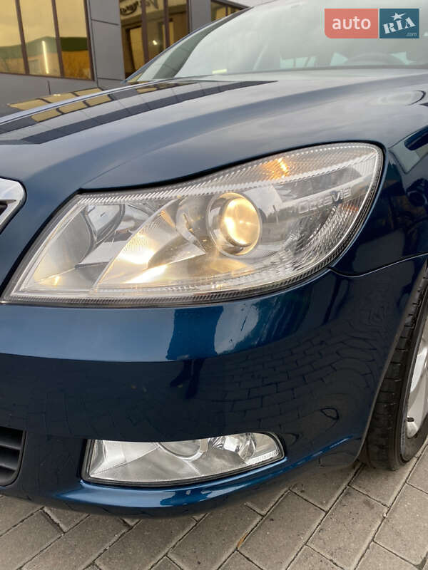 Универсал Skoda Octavia 2011 в Ровно