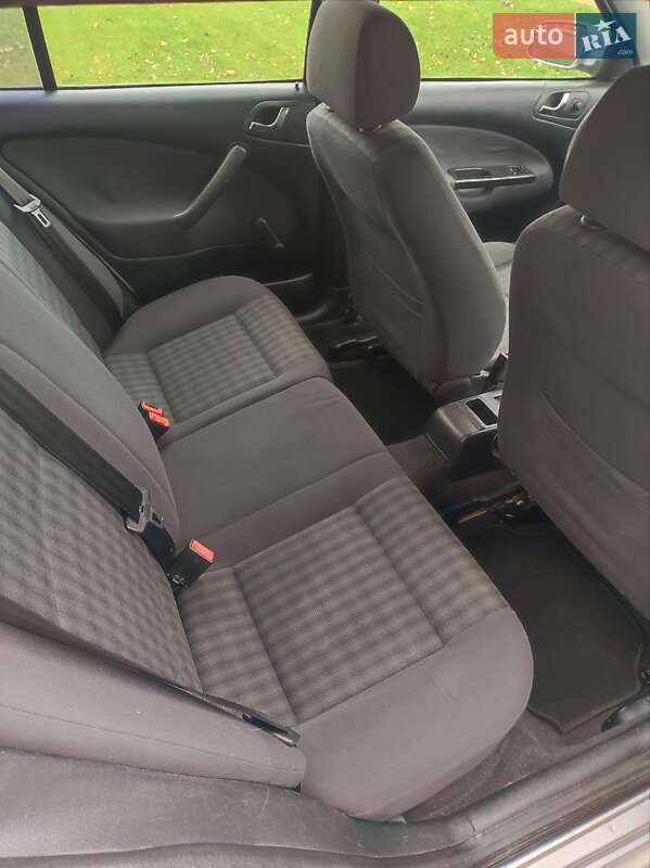 Универсал Skoda Octavia 2006 в Чемеровцах