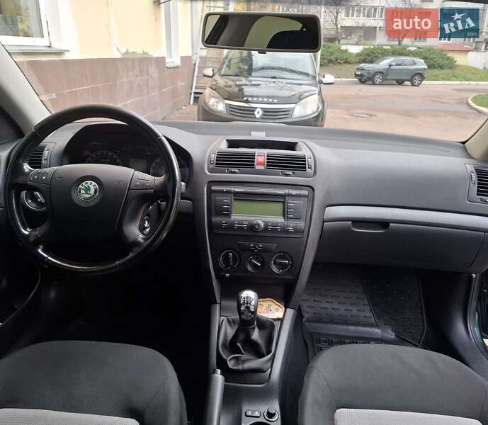 Лифтбек Skoda Octavia 2008 в Чернигове