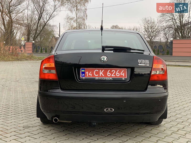 Лифтбек Skoda Octavia 2004 в Дрогобыче