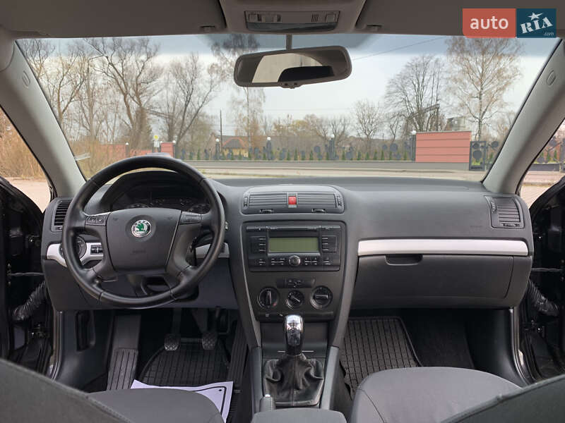 Лифтбек Skoda Octavia 2004 в Дрогобыче
