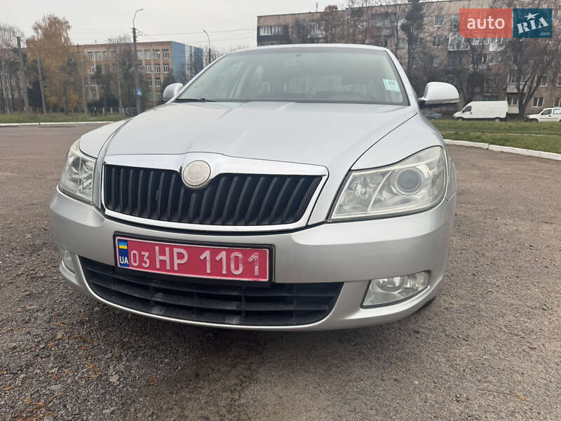 Лифтбек Skoda Octavia 2009 в Ровно фото 2 Лифтбек Skoda Octavia 2009 в Ровно