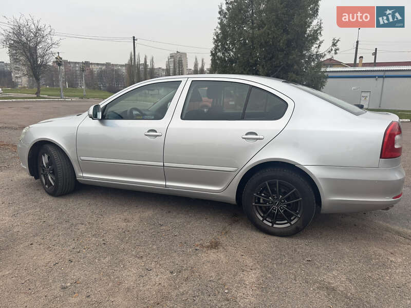 Лифтбек Skoda Octavia 2009 в Ровно фото 15 Лифтбек Skoda Octavia 2009 в Ровно