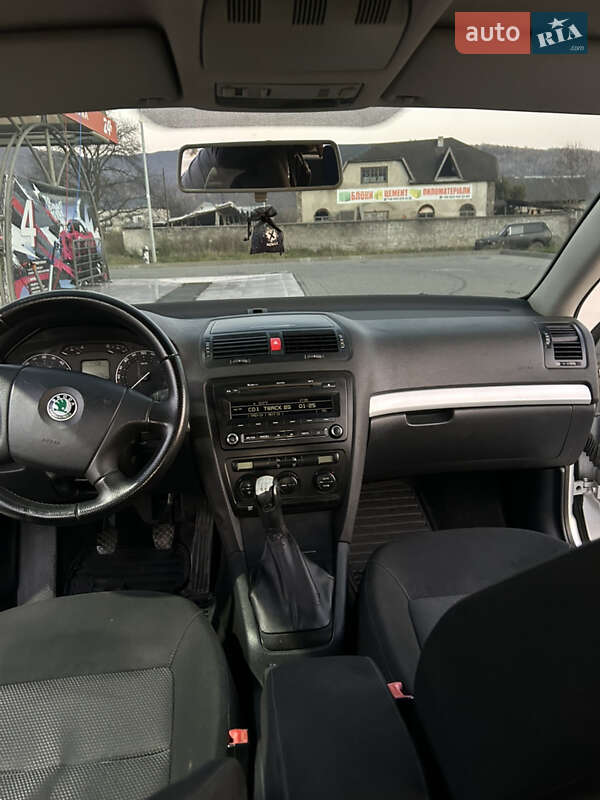 Универсал Skoda Octavia 2008 в Великом Березном