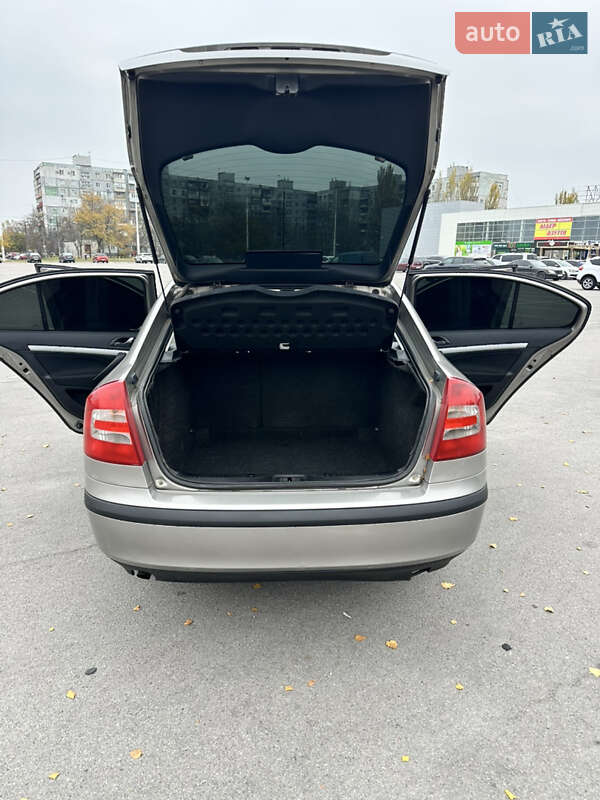 Лифтбек Skoda Octavia 2008 в Запорожье фото 2 Лифтбек Skoda Octavia 2008 в Запорожье