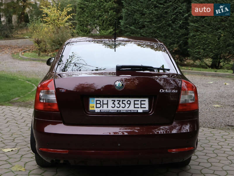 Лифтбек Skoda Octavia 2012 в Одессе