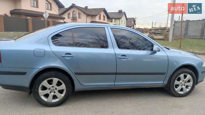 Лифтбек Skoda Octavia 2008 в Киеве