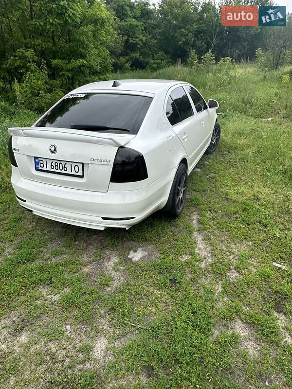 Универсал Skoda Octavia 2012 в Полтаве