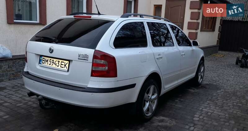 Универсал Skoda Octavia 2008 в Глухове