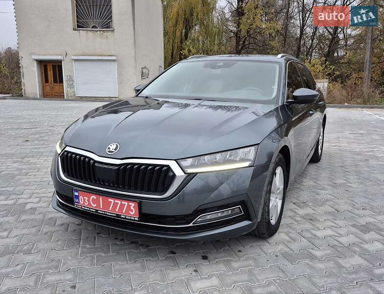 Універсал Skoda Octavia 2021 в Бережанах
