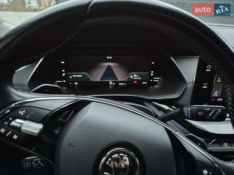 Універсал Skoda Octavia 2021 в Бережанах