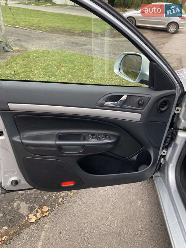 Универсал Skoda Octavia 2012 в Ровно фото 11 Универсал Skoda Octavia 2012 в Ровно