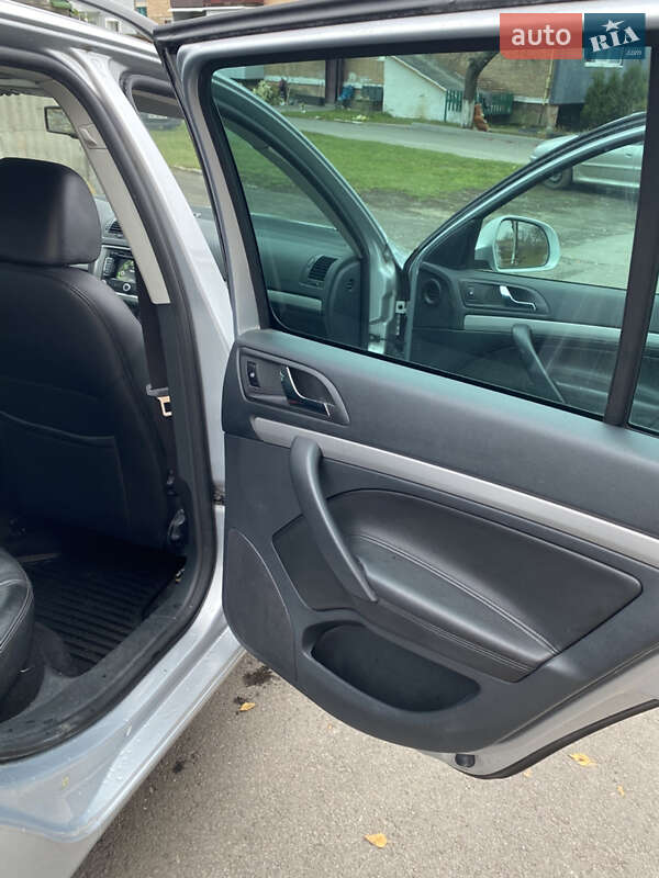 Универсал Skoda Octavia 2012 в Ровно фото 16 Универсал Skoda Octavia 2012 в Ровно