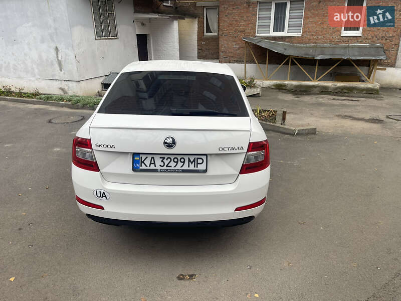 Лифтбек Skoda Octavia 2015 в Хмельницком