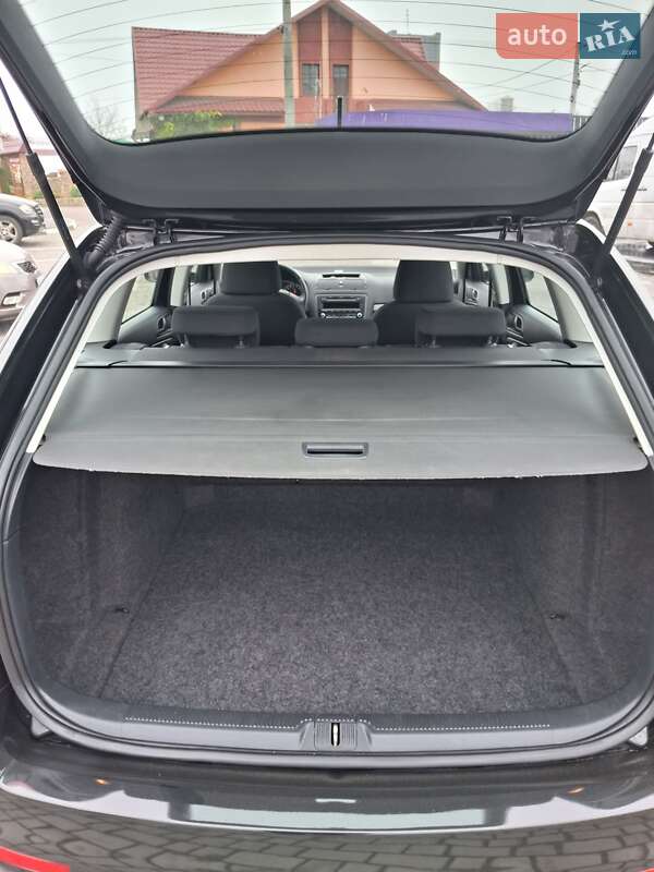 Универсал Skoda Octavia 2012 в Ровно