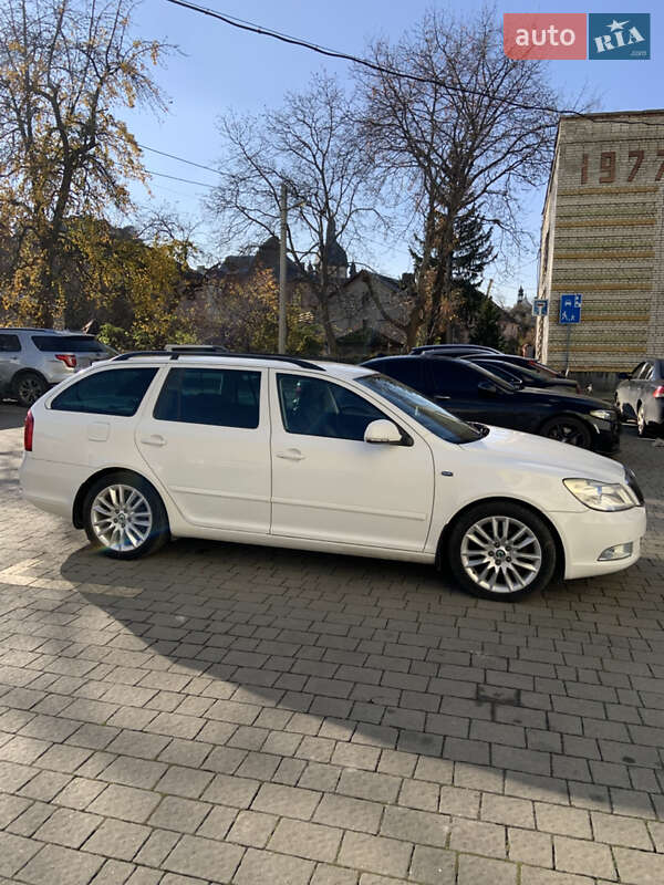 Универсал Skoda Octavia 2009 в Львове фото 6 Универсал Skoda Octavia 2009 в Львове