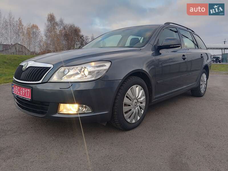 Универсал Skoda Octavia 2011 в Ровно