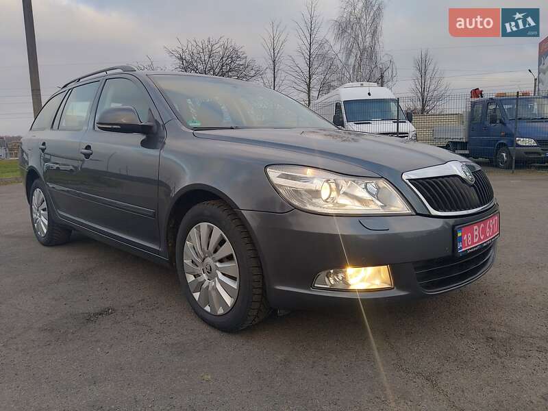 Универсал Skoda Octavia 2011 в Ровно