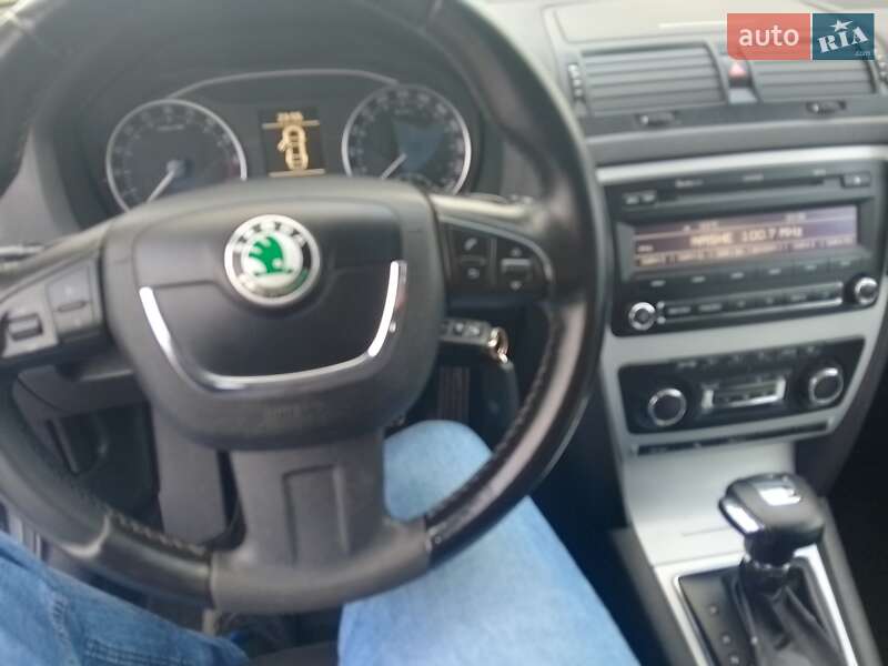Универсал Skoda Octavia 2011 в Ровно