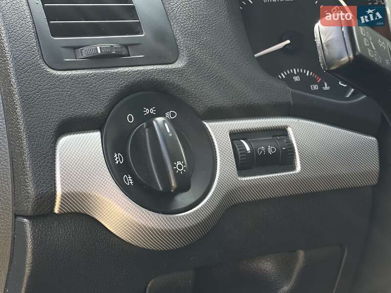 Универсал Skoda Octavia 2011 в Тернополе фото 29 Универсал Skoda Octavia 2011 в Тернополе