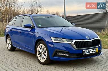 Универсал Skoda Octavia 2020 в Стрые