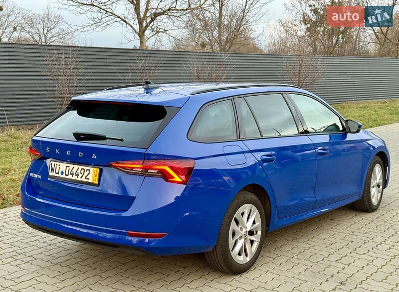 Универсал Skoda Octavia 2020 в Стрые